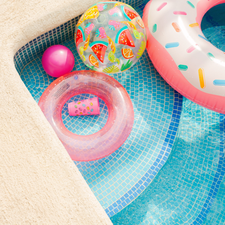 Enjoy de Zomer: pool party
